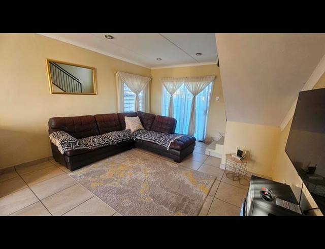 3 BEDROOM HOUSE FOR SALE IN MINDALORE